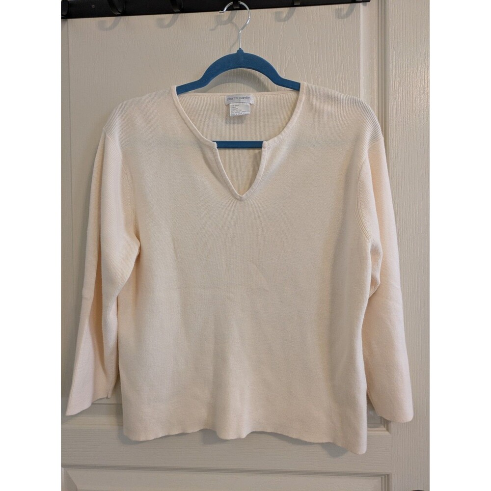 Pierre Cardin Women's V Neck Top Size XL Soft Romantic Coquette Minimalist